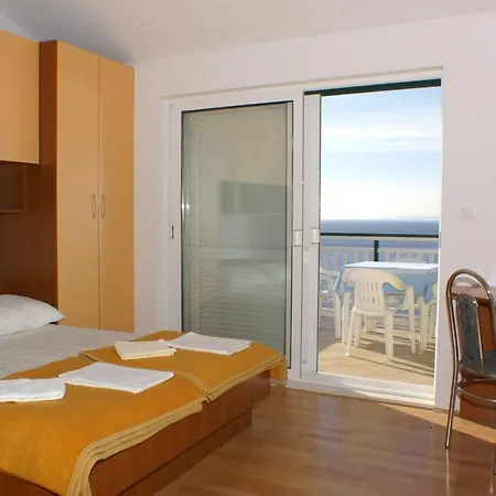 Guest house And By The Sea Milna, Hvar - 3074 Milna (Hvar)